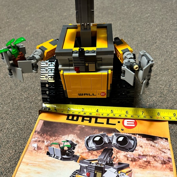 REPRODUCTION LEGO Inspired WALL-E Disney Pixar 8886/ 21303 READ!! 9” x 7” LARGE - Picture 3 of 13